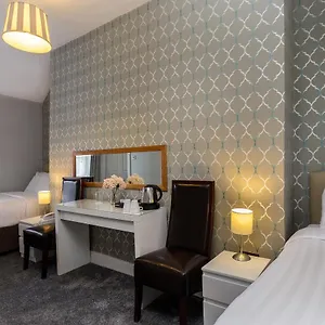 Clifden House By Nina 3* Dublin