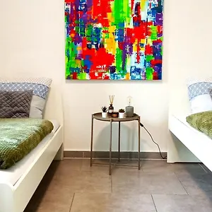 https://topflat-mit-kuche-i-gratis-parkplatz-i-drei.dortmundhotels.net